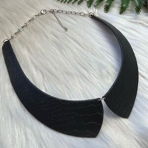 Vintage collar necklace